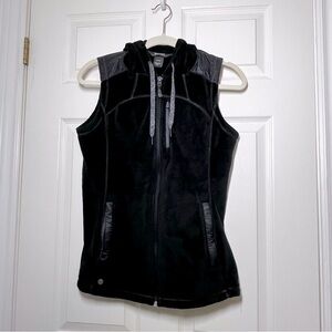 OUTDOOR RESEARCH Women's Black Fleece Hooded Vest Size Medium